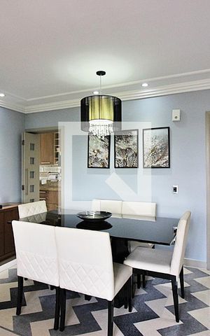 Apartamento à venda com 64m², 2 quartos e 1 vagaSala