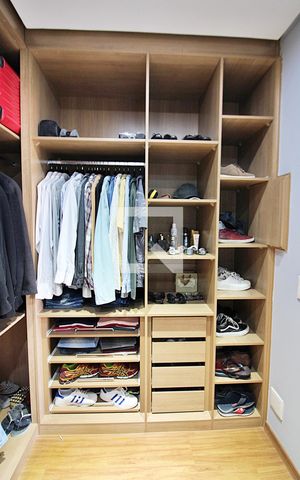 Apartamento à venda com 64m², 2 quartos e 1 vagaCloset