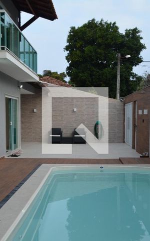 Casa à venda com 270m², 3 quartos e 3 vagasÁrea Externa