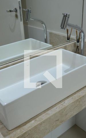 Casa à venda com 270m², 3 quartos e 3 vagasLavabo