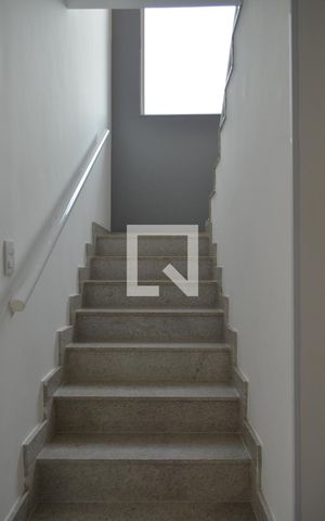 Casa à venda com 270m², 3 quartos e 3 vagasAcesso aos Quartos
