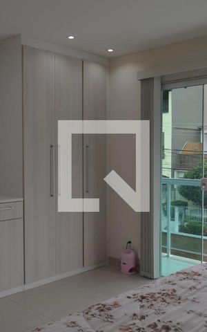 Casa à venda com 270m², 3 quartos e 3 vagasQuarto 3 - Suíte
