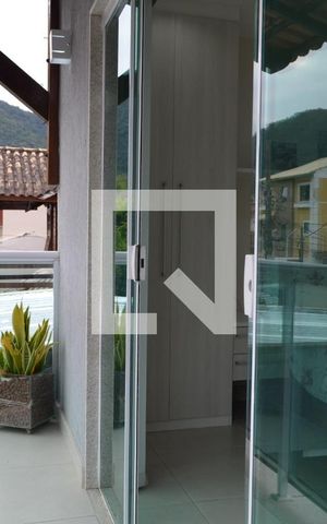 Casa à venda com 270m², 3 quartos e 3 vagasVaranda da Suíte