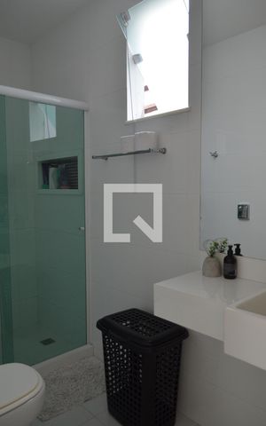 Casa à venda com 270m², 3 quartos e 3 vagasBanheiro Social