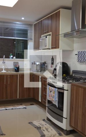 Casa à venda com 270m², 3 quartos e 3 vagasCozinha