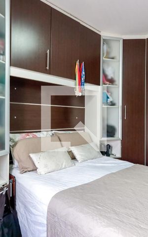 Casa à venda com 240m², 3 quartos e 2 vagas
