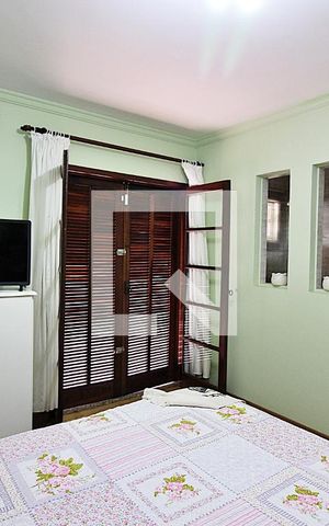 Casa à venda com 150m², 3 quartos e 2 vagasQuarto 1 - Suíte