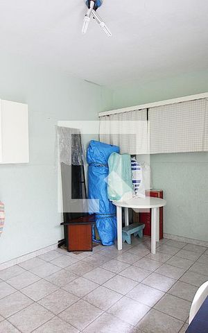 Casa à venda com 150m², 3 quartos e 2 vagasQuarto de Serviço