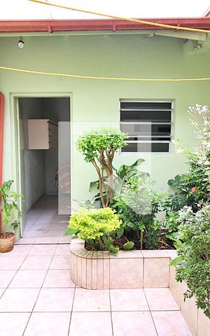 Casa à venda com 150m², 3 quartos e 2 vagasQuintal