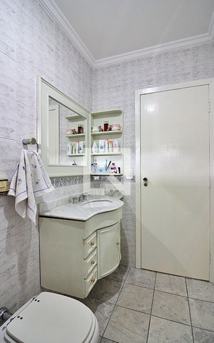 Casa à venda com 150m², 3 quartos e 2 vagasBanheiro do Quarto 1 - Suíte