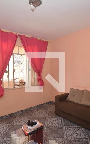 Casa à venda com 247m², 2 quartos e sem vagaSala