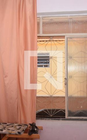 Casa à venda com 247m², 2 quartos e sem vagaQuarto 1