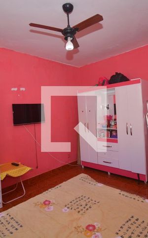 Casa à venda com 247m², 2 quartos e sem vagaQuarto 2