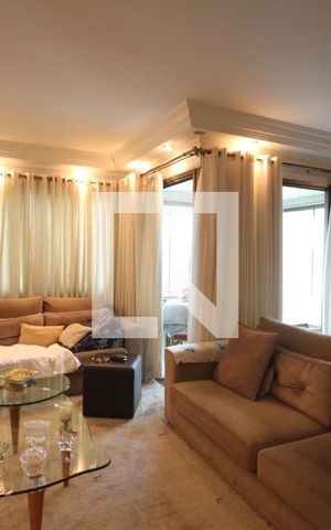 Apartamento à venda com 156m², 3 quartos e 2 vagasSala