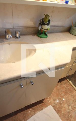 Apartamento à venda com 156m², 3 quartos e 2 vagasSuíte 1