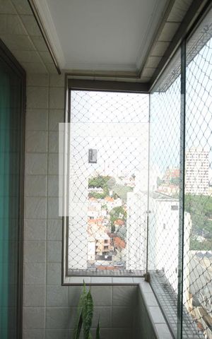 Apartamento à venda com 156m², 3 quartos e 2 vagasVaranda