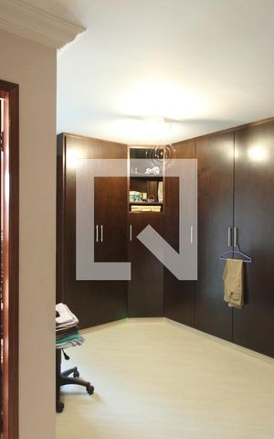 Apartamento à venda com 156m², 3 quartos e 2 vagasSuíte 3