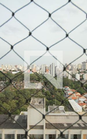 Apartamento à venda com 156m², 3 quartos e 2 vagasVista