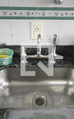 Apartamento à venda com 156m², 3 quartos e 2 vagasCozinha