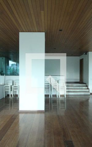Apartamento à venda com 156m², 3 quartos e 2 vagasSalão de Festas