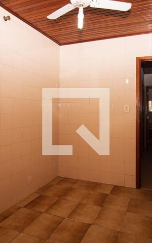 Casa à venda com 110m², 2 quartos e 2 vagasCozinha