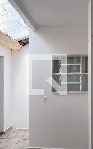 Casa para alugar com 55m², 1 quarto e sem vagaVista