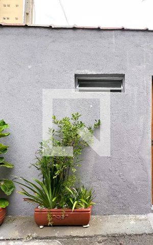 Casa para alugar com 55m², 1 quarto e sem vagaFachada