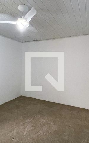 Casa para alugar com 55m², 1 quarto e sem vagaQuarto