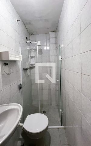 Casa para alugar com 55m², 1 quarto e sem vagaBanheiro
