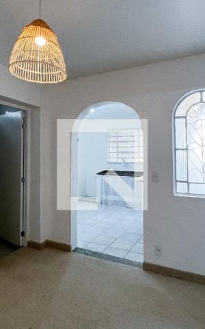 Casa para alugar com 55m², 1 quarto e sem vagaSala