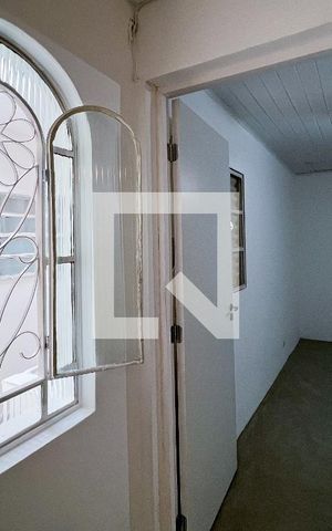 Casa para alugar com 55m², 1 quarto e sem vagaSala