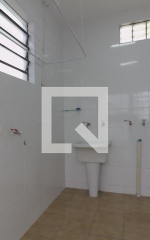 Casa à venda com 300m², 4 quartos e 2 vagasÁrea de Serviço
