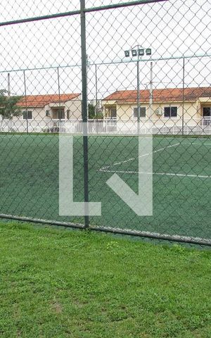 Casa de condomínio para alugar com 89m², 2 quartos e 1 vagaQuadra