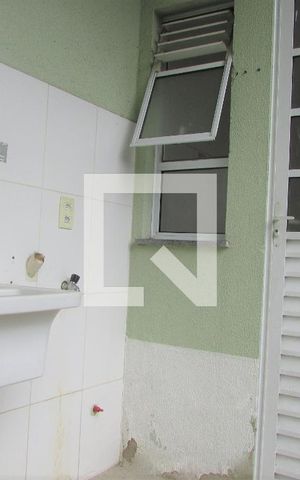 Casa de condomínio para alugar com 89m², 2 quartos e 1 vagaÁrea de Serviço