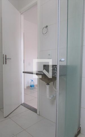 Casa de condomínio para alugar com 89m², 2 quartos e 1 vagaBanheiro da Suíte