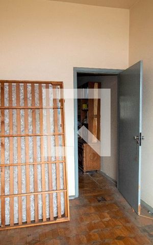 Casa à venda com 538m², 4 quartos e 2 vagas Casa à venda com 538m², 4 quartos e 2 vagasQuarto 3