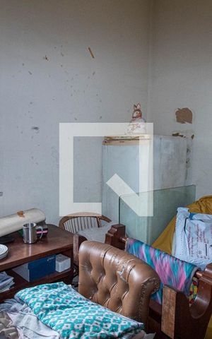 Casa à venda com 538m², 4 quartos e 2 vagas Casa à venda com 538m², 4 quartos e 2 vagasQuarto 1