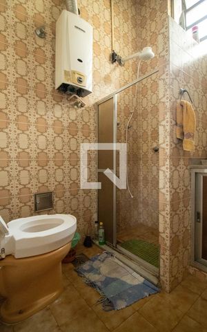 Casa à venda com 538m², 4 quartos e 2 vagas Casa à venda com 538m², 4 quartos e 2 vagasBanheiro Social
