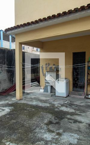 Casa à venda com 538m², 4 quartos e 2 vagas Casa à venda com 538m², 4 quartos e 2 vagasÁrea de Serviço/Quintal