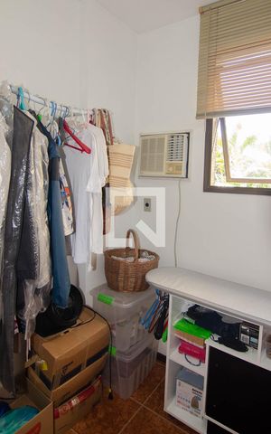Apartamento à venda com 150m², 4 quartos e 1 vaga Apartamento à venda com 150m², 4 quartos e 1 vagaQuarto de Serviço