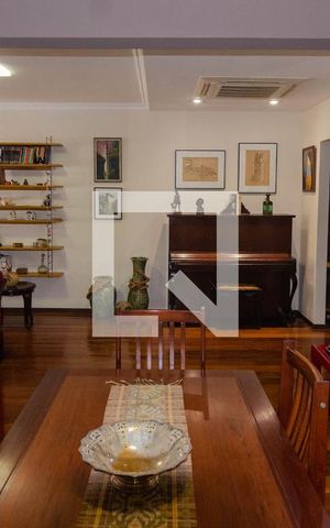 Apartamento à venda com 150m², 4 quartos e 1 vaga Apartamento à venda com 150m², 4 quartos e 1 vagaSala