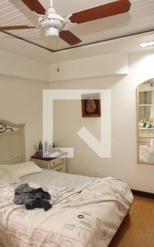 Casa para alugar com 1000m², 4 quartos e 8 vagas Casa para alugar com 1000m², 4 quartos e 8 vagasQuarto 2