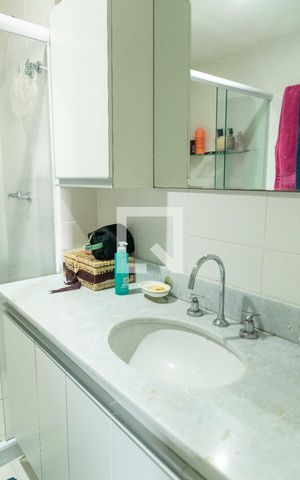 Apartamento à venda com 95m², 3 quartos e 2 vagas Apartamento à venda com 95m², 3 quartos e 2 vagasBanheiro da Suíte Master