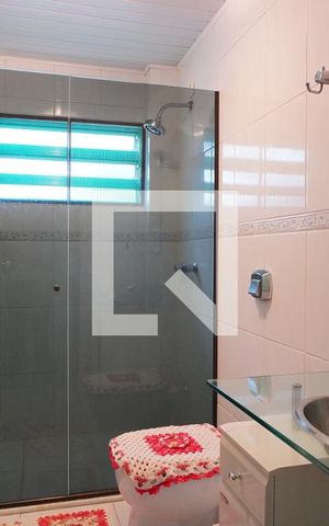 Casa à venda com 360m², 5 quartos e 5 vagasBanheiro Corredor