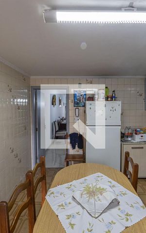 Casa à venda com 175m², 4 quartos e 1 vaga Casa à venda com 175m², 4 quartos e 1 vagaCozinha
