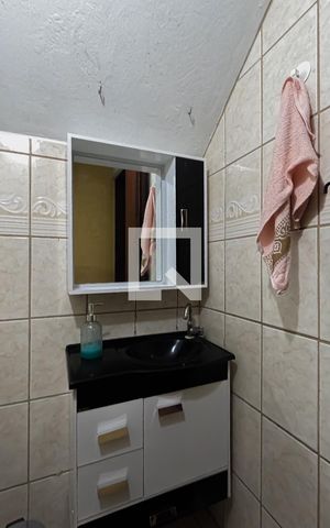 Casa à venda com 125m², 2 quartos e 2 vagas Casa à venda com 125m², 2 quartos e 2 vagasLavabo