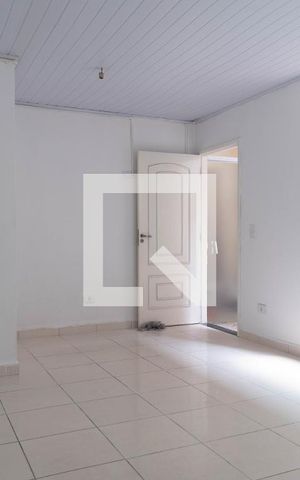 Casa para alugar com 130m², 2 quartos e sem vagaSala