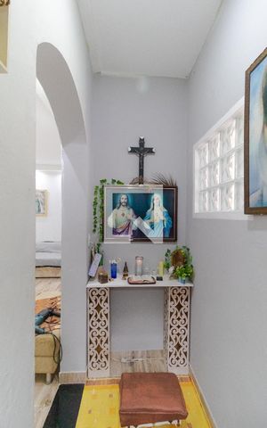 Casa à venda com 120m², 2 quartos e 7 vagasSala