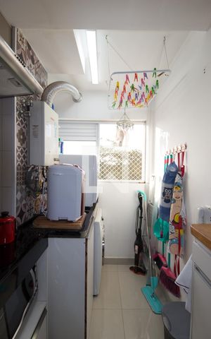 Apartamento à venda com 45m², 2 quartos e 1 vagaÁrea de Serviço