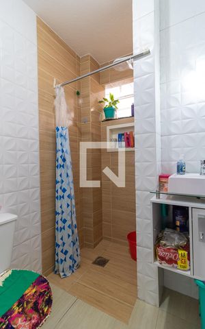 Apartamento à venda com 85m², 4 quartos e 1 vaga Apartamento à venda com 85m², 4 quartos e 1 vagaBanheiro